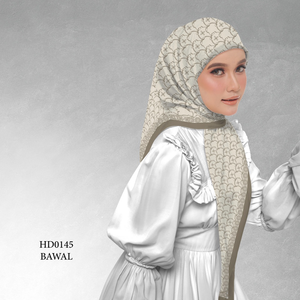 Tudung Bawal (Square Hijab) in HD0145