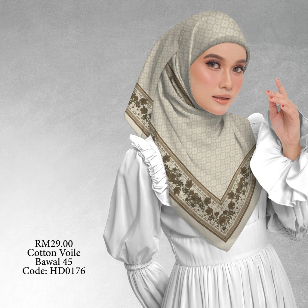 Tudung Bawal (Square Hijab) in HD0176